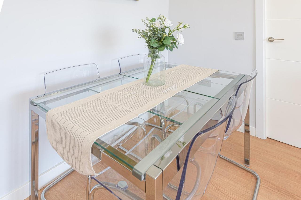 Wintowinrentals Vista Al Mar En Pleno Centro Apartament